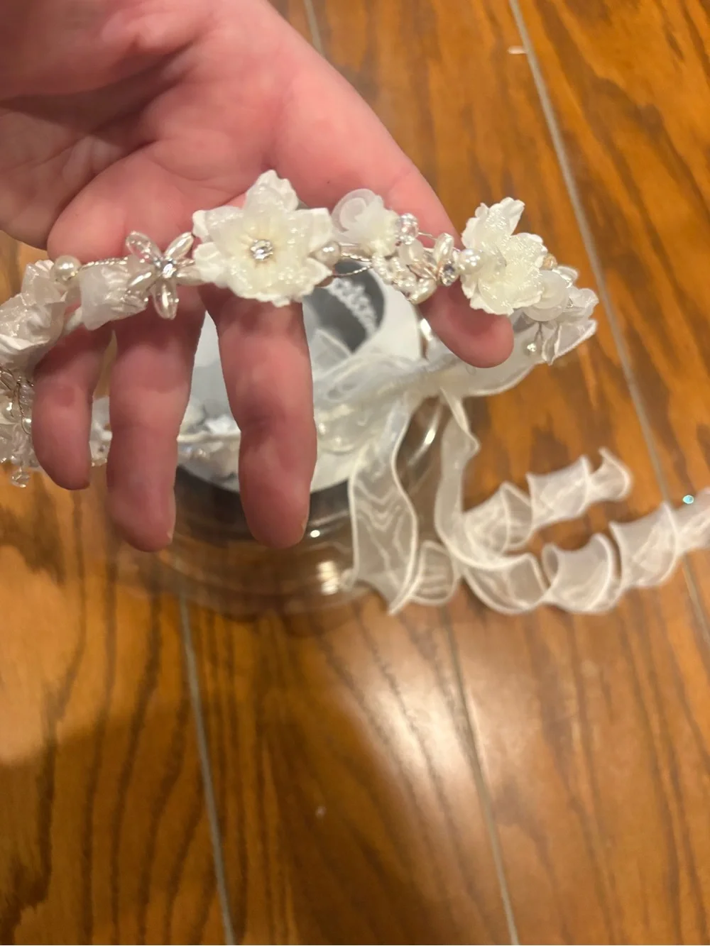 David's Bridal Ivory Flower Crown and Ribbon Veil Set NIB
